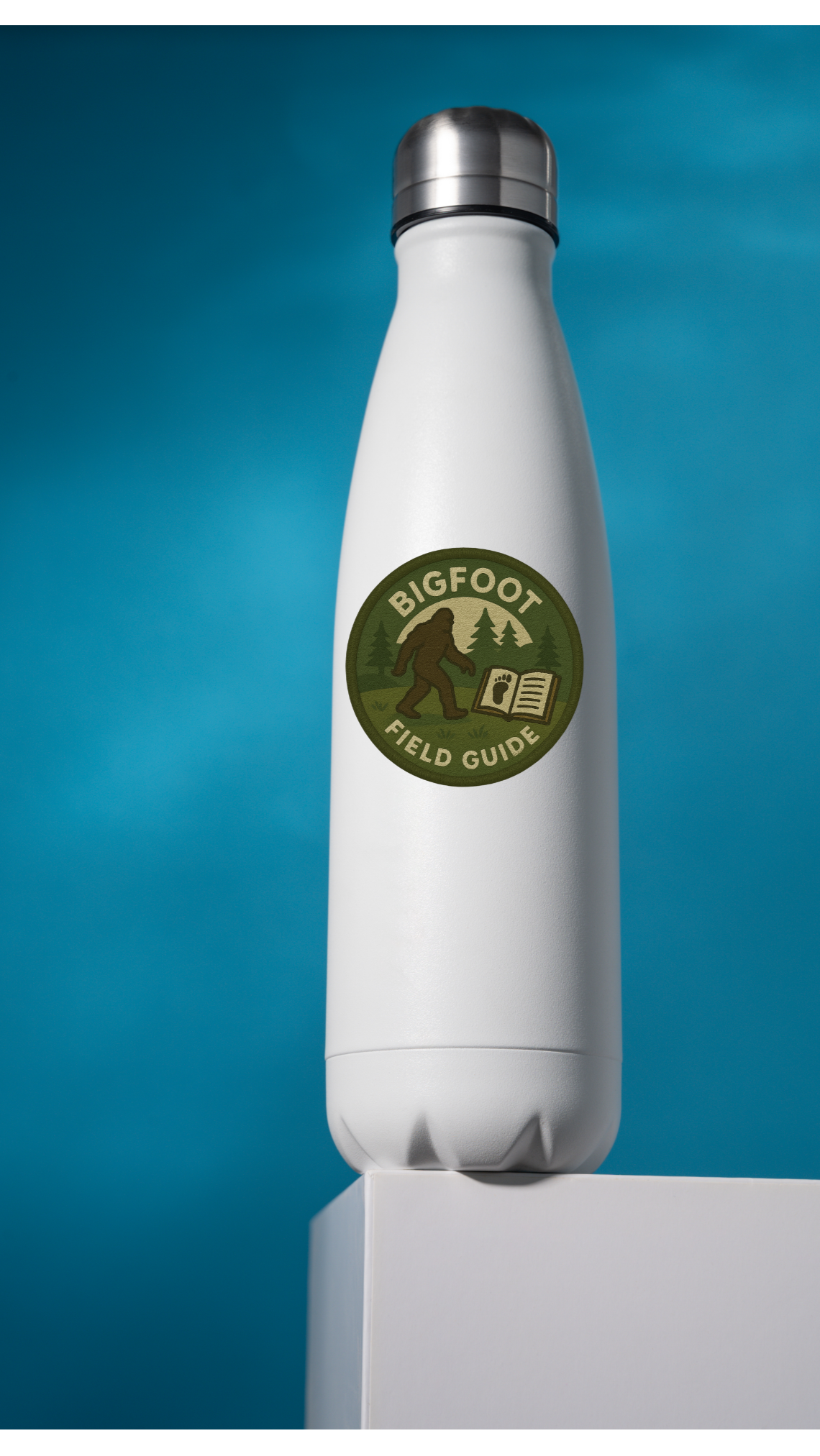 White insulated bottle with a green logo on a blue gradient background